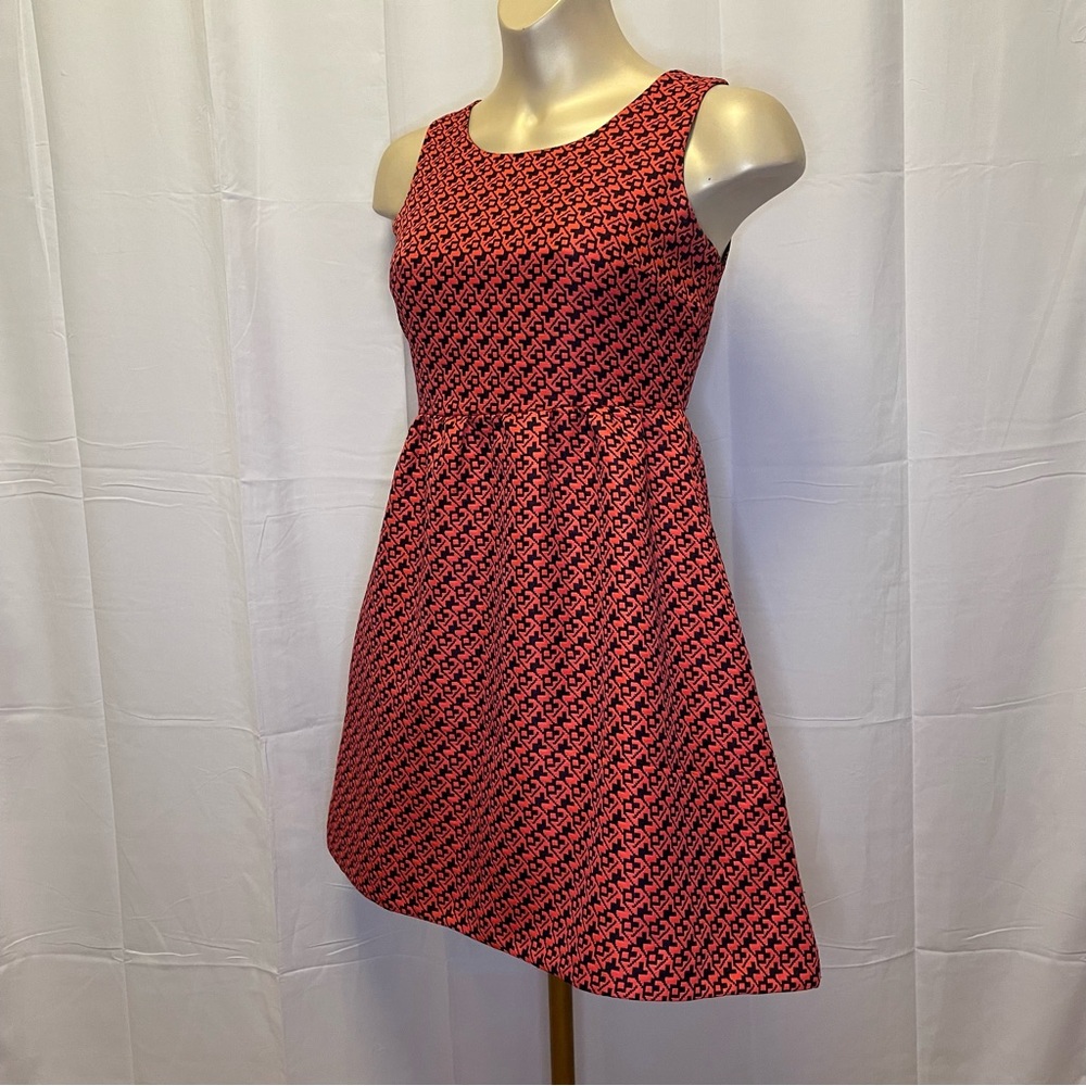 Lili wang for lili’s closet red and blue pattern